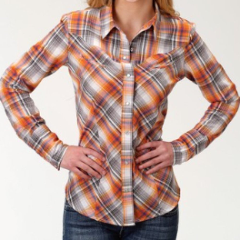 BNWT - ROPER Button Up Shirt - Size M